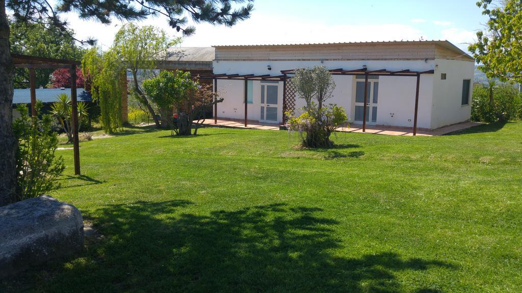 הוילה טורינו די סנגרו Relais Il Giardino Fra Gli Ulivi מראה חיצוני תמונה